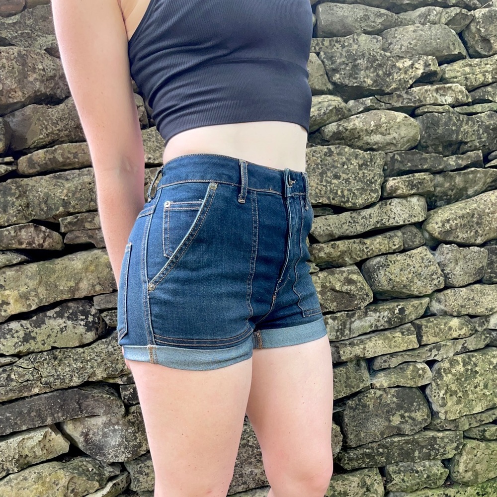 Free People - Lily Cuffed High Rise Shorts - High Waisted Dark Wash -  sz 27